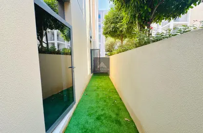 شقة - غرفة نوم - 1 حمام للايجار في زهور 3 - الزاهية - تجارية مويلح - الشارقة