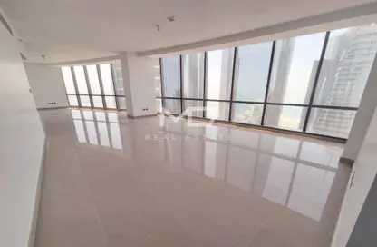 Apartment - 3 Bedrooms - 4 Bathrooms for rent in Etihad Tower 5 - Etihad Towers - Corniche Road - Abu Dhabi