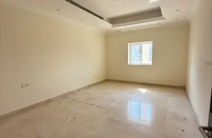 فيلا - 5 غرف نوم - 6 حمامات للايجار في الفجيرة وسط المدينة - الفجيرة