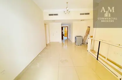 Apartment - 1 Bedroom - 2 Bathrooms for rent in Muwaileh Commercial - Sharjah