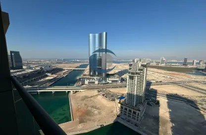 Apartment - 3 Bedrooms - 5 Bathrooms for rent in Canal Residence - Al Reem Island - Abu Dhabi