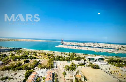 Apartment - 3 Bedrooms - 3 Bathrooms for rent in Silver Tower - Corniche Road - Abu Dhabi