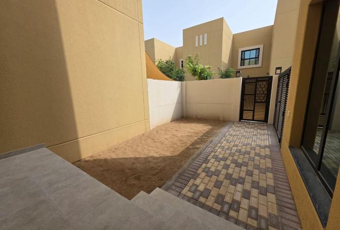 15891000 - Property Image 2