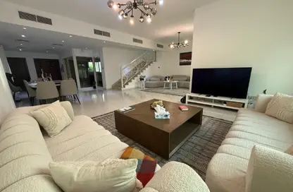 Villa - 4 Bedrooms - 5 Bathrooms for rent in Circle Villas - Jumeirah Village Circle - Dubai