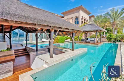 Villa - 5 Bedrooms - 6 Bathrooms for sale in Signature Villas Frond K - Signature Villas - Palm Jumeirah - Dubai