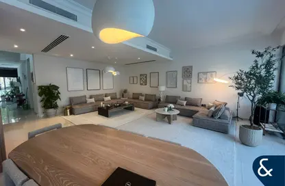 Villa - 3 Bedrooms - 5 Bathrooms for sale in Whitefield 1 - Whitefield - DAMAC Hills - Dubai