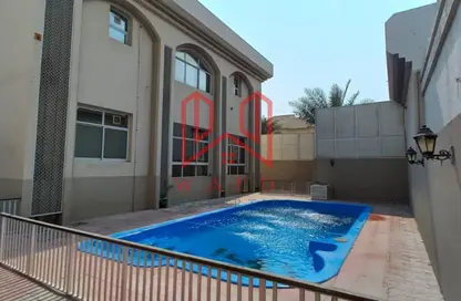 فيلا - 4 غرف نوم - 5 حمامات للايجار في فلل الجميرا 1 - جميرا 1 - الجميرا - دبي