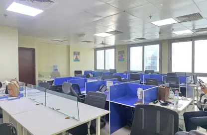 مكتب - استوديو - 1 حمام للايجار في البرج الفضي - الخليج التجاري - دبي