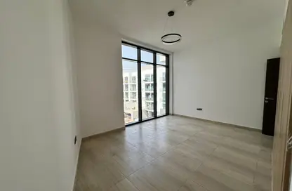 1BR | Spacious Unit | Furnished