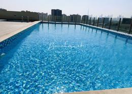 صورةحوض سباحة لـ: شقة - 2 غرف نوم - 2 حمامات للبيع في ايريس آمبر - القرية التراثية - دبي, صورة 1
