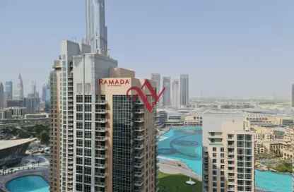 Outdoor Building image for: Apartment - 3 Bedrooms - 3 Bathrooms for rent in 29 Burj Boulevard Tower 1 - 29 Burj Boulevard - Downtown Dubai - Dubai, Image 1