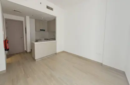 Apartment - 2 Bedrooms - 2 Bathrooms for sale in Waters Edge - Yas Island - Abu Dhabi