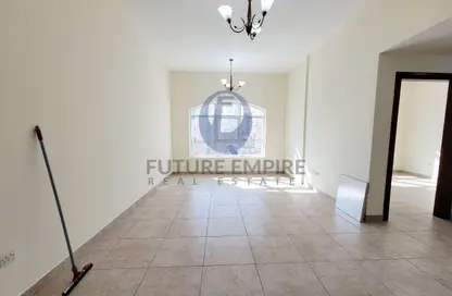 Apartment - 2 Bedrooms - 2 Bathrooms for rent in Dubai Healthcare City - Bur Dubai - Dubai