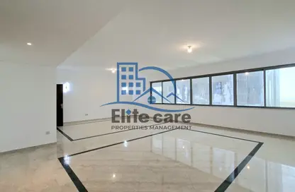 Apartment - 4 Bedrooms - 5 Bathrooms for rent in Dana Plaza - Zayed the First Street - Al Khalidiya - Abu Dhabi