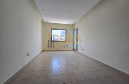 Apartment - 1 Bedroom - 2 Bathrooms for rent in Marina First Tower - Dubai Marina - Dubai