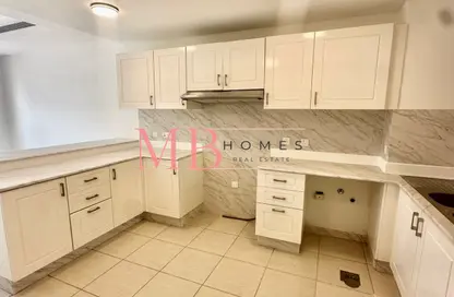 Villa - 3 Bedrooms - 4 Bathrooms for rent in Springs 2 - The Springs - Dubai
