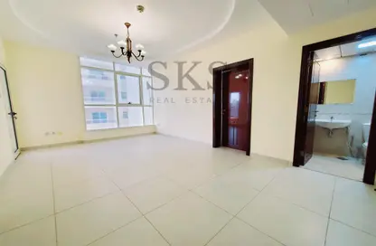 Empty Room image for: Apartment - 1 Bedroom - 2 Bathrooms for rent in Sama Building - Al Barsha 1 - Al Barsha - Dubai, Image 1
