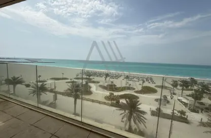 شقة - 2 غرف نوم - 3 حمامات للايجار في ممشى السعديات - منطقة السعديات الثقافية - جزيرة السعديات - أبوظبي