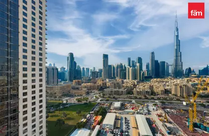 Apartment - 3 Bedrooms - 3 Bathrooms for rent in Damac Maison The Distinction - Downtown Dubai - Dubai