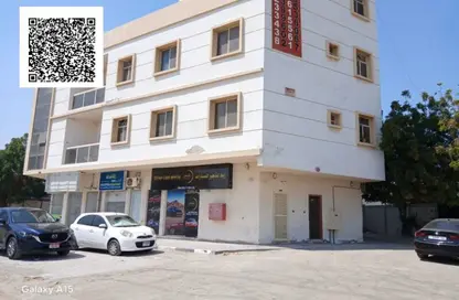 عمارة بالكامل - 8 غرف نوم - 8 حمامات للبيع في البستان - عجمان