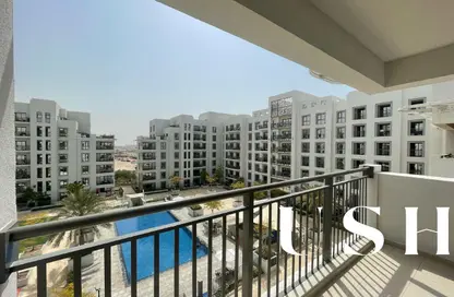 Apartment - 3 Bedrooms - 3 Bathrooms for rent in Zahra Apartments 2A - Zahra Apartments - Town Square - Dubai