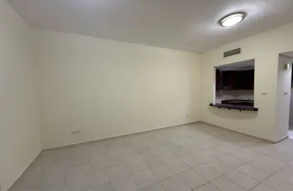 شقة - 1 حمام للبيع في بناية 38إلى107 - طراز البحر المتوسط - ديسكفري غاردنز - دبي شقة - 1 حمام للبيع في بناية 38إلى107 - طراز البحر المتوسط - ديسكفري غاردنز - دبي