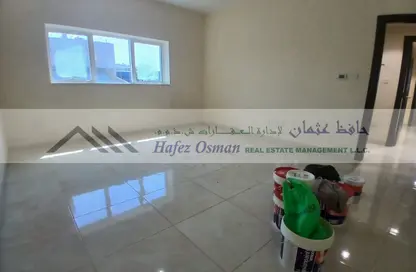 Apartment - 2 Bedrooms - 2 Bathrooms for rent in Hamdan Street - Abu Dhabi