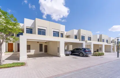 Townhouse - 3 Bedrooms - 4 Bathrooms for rent in Noor Townhouses - Town Square - Dubai