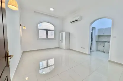 Apartment - Studio - 1 Bathroom for rent in Mohamed Bin Zayed Centre - Mohamed Bin Zayed City - Abu Dhabi Apartment - Studio - 1 Bathroom for rent in Mohamed Bin Zayed Centre - Mohamed Bin Zayed City - Abu Dhabi