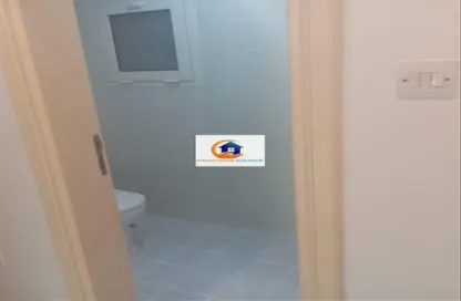 شقة - 2 غرف نوم - 2 حمامات للايجار في شارع الكورنيش - أبوظبي