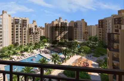 Apartment - 3 Bedrooms - 4 Bathrooms for sale in Lamaa - Madinat Jumeirah Living - Umm Suqeim - Dubai