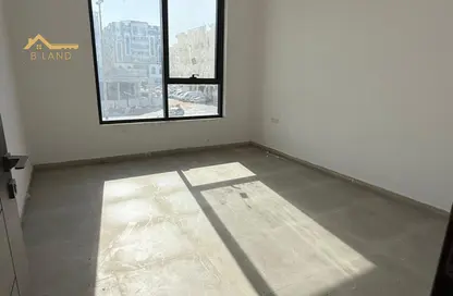 Apartment - 3 Bedrooms - 3 Bathrooms for rent in Muweileh Community - Muwaileh Commercial - Sharjah