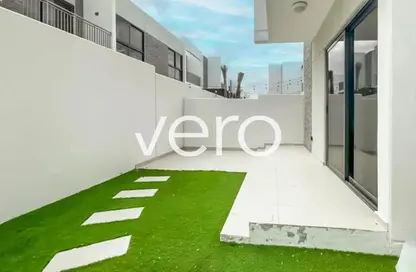 تاون هاوس - 3 غرف نوم - 5 حمامات للبيع في كورسيتيا - داماك هيلز 2 - دبي