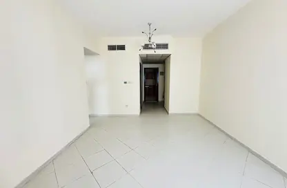 Apartment - 2 Bedrooms - 3 Bathrooms for rent in Fire Station Road - Muwaileh - Sharjah