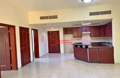 شقة - غرفة نوم - 2 حمامات للايجار في بناية  38إلى107 - طراز البحر المتوسط - ديسكفري غاردنز - دبي