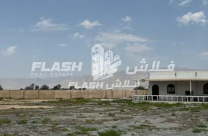 مزرعة - استوديو - 3 حمامات للبيع في خت - رأس الخيمة
