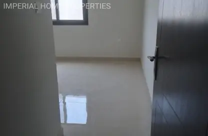 Apartment - 2 Bedrooms - 2 Bathrooms for rent in Al Jurf 2 - Al Jurf - Ajman Downtown - Ajman