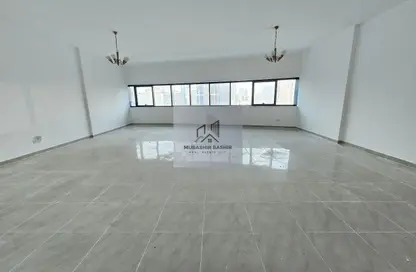 Apartment - 3 Bedrooms - 4 Bathrooms for rent in Bin Ham Tower A - Bin Ham Towers - Al Taawun - Sharjah