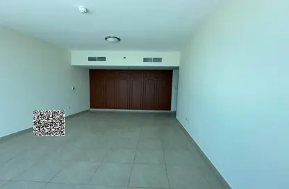 Apartment - 2 Bedrooms - 2 Bathrooms for sale in Ajman Corniche Residences - Ajman Corniche Road - Ajman