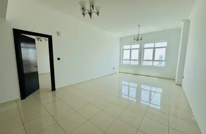 شقة - غرفة نوم - 2 حمامات للايجار في برج ربيعة - مجان - دبي لاند - دبي