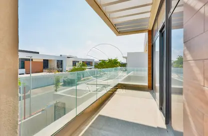 Villa - 4 Bedrooms - 6 Bathrooms for rent in West Yas - Yas Island - Abu Dhabi