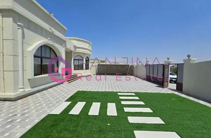 Villa - 4 Bedrooms - 6 Bathrooms for rent in Al Riffa - Ras Al Khaimah