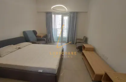 شقة - 1 حمام للايجار في عزيزي فاريشتا - الفرجان - دبي