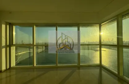 Apartment - 3 Bedrooms - 5 Bathrooms for sale in RAK Tower - Marina Square - Al Reem Island - Abu Dhabi