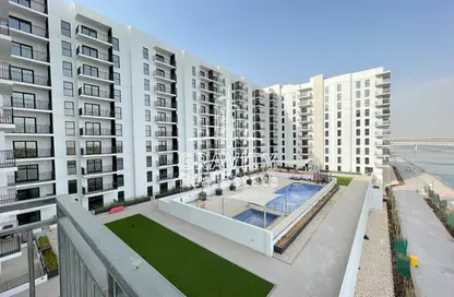 Apartment - 1 Bedroom - 1 Bathroom for sale in Waters Edge - Yas Island - Abu Dhabi