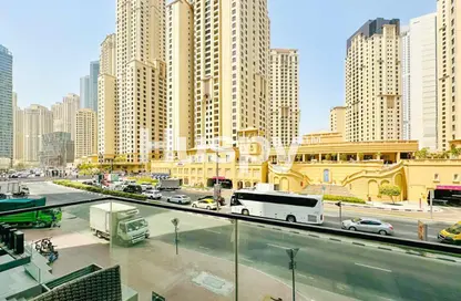 Apartment - 1 Bedroom - 2 Bathrooms for rent in LIV Residence - Dubai Marina - Dubai