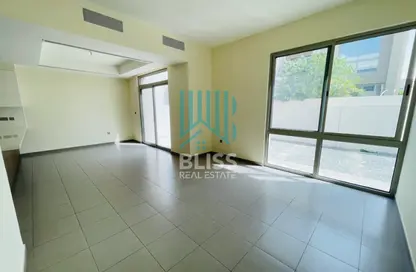 Villa - 4 Bedrooms - 5 Bathrooms for rent in Reem Community - Arabian Ranches 2 - Dubai