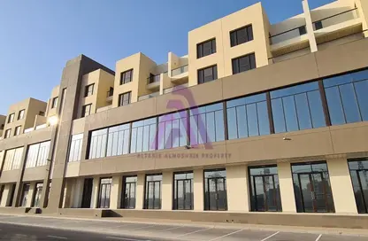 صورة لـ مبنى خارجي دوبلكس - 3 غرف نوم - 4 حمامات للايجار في سوق الورسان - المدينة الدولية - دبي ، صورة رقم 1