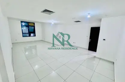 Apartment - 3 Bedrooms - 3 Bathrooms for rent in Corniche Road - Abu Dhabi