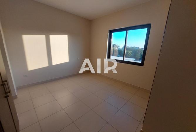 15221126 - Property Image 3